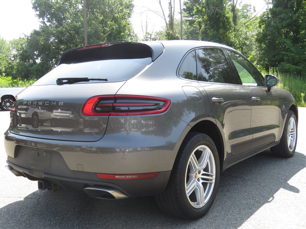 Used 2017 Porsche Macan AWD/4WD image 5