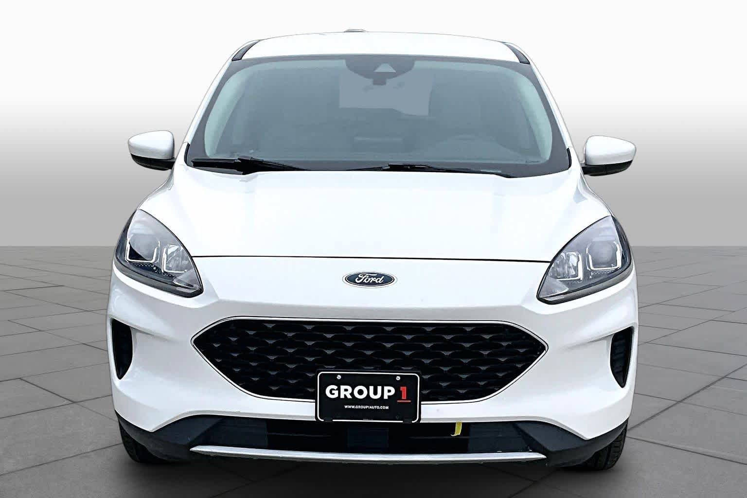 Used 2020 Ford Escape SE FWD image 4