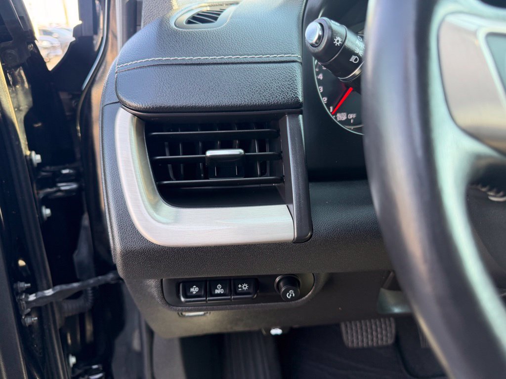 Used 2022 GMC Terrain Denali w/ Black Diamond Edition AWD/4WD image 27