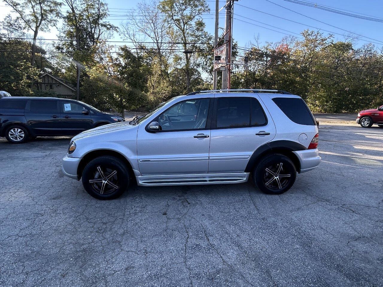 Used 2005 Mercedes-Benz ML 500 4MATIC image 4