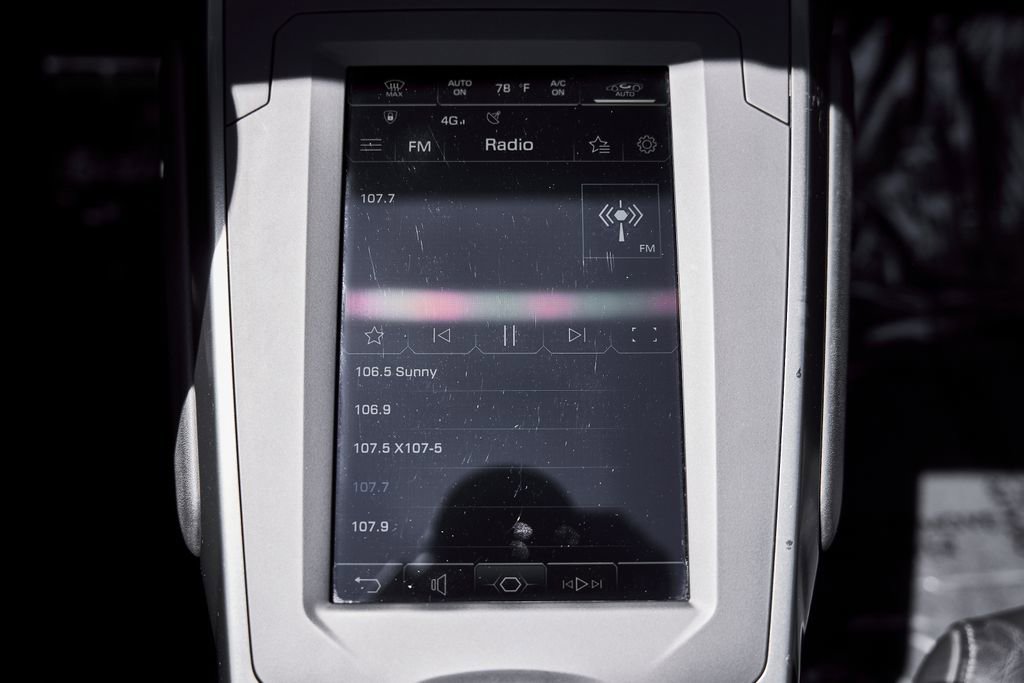 Used 2023 Lamborghini Huracan EVO image 56