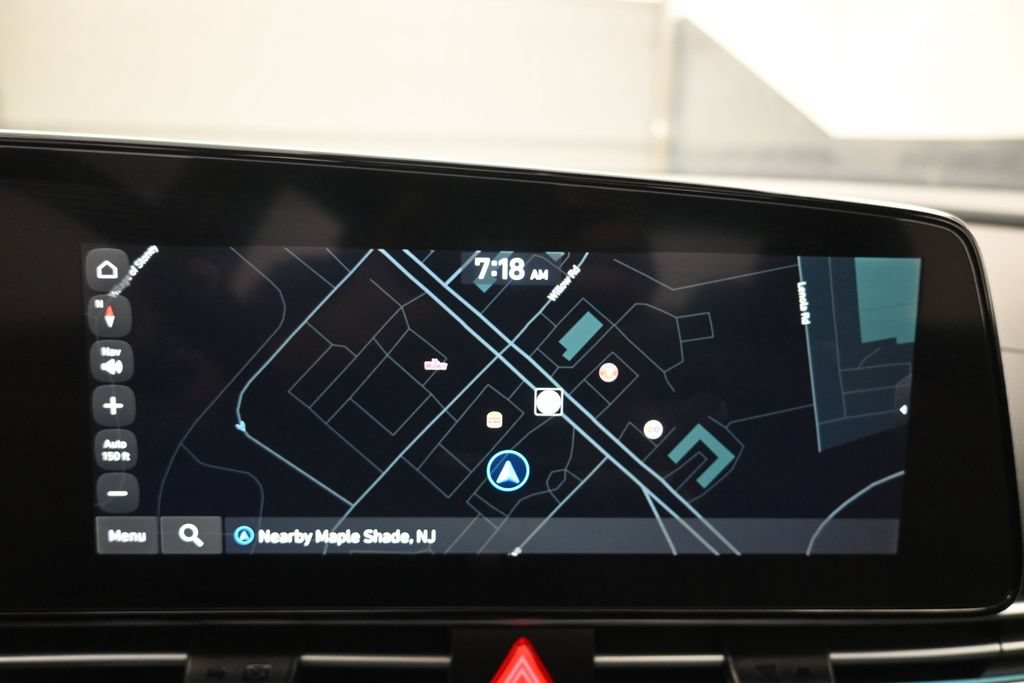 Used 2025 Hyundai Elantra SEL FWD image 14