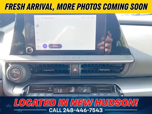 Used 2024 Toyota Prius LE image 13