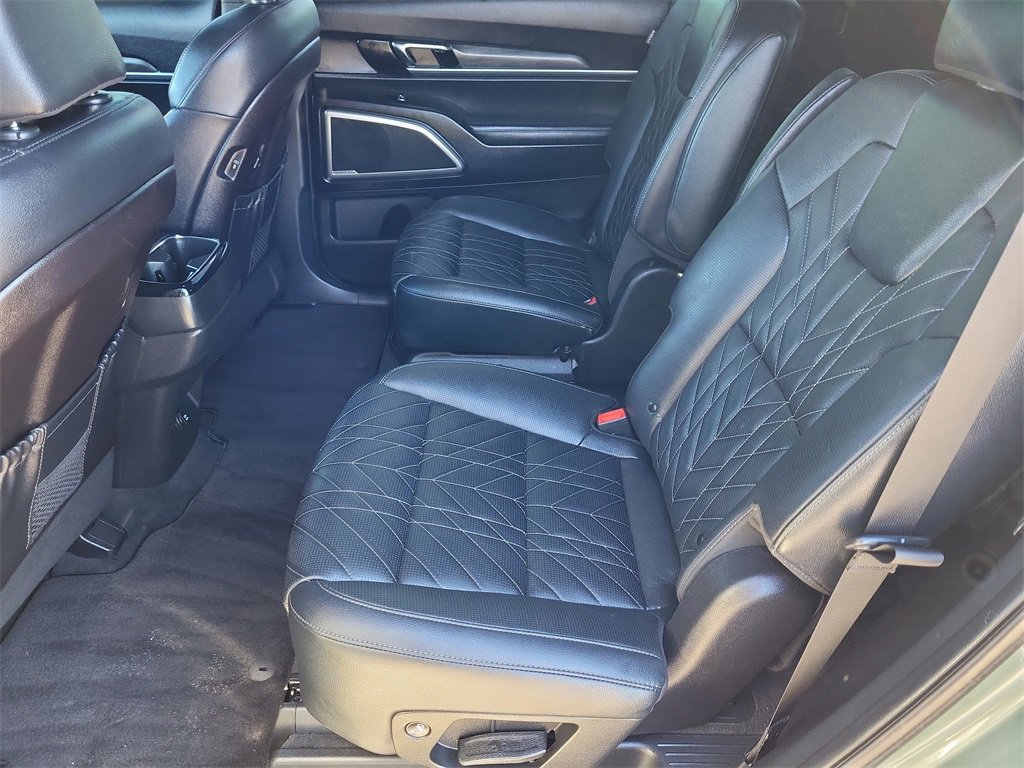 Used 2023 Kia Telluride EX X-Line image 9