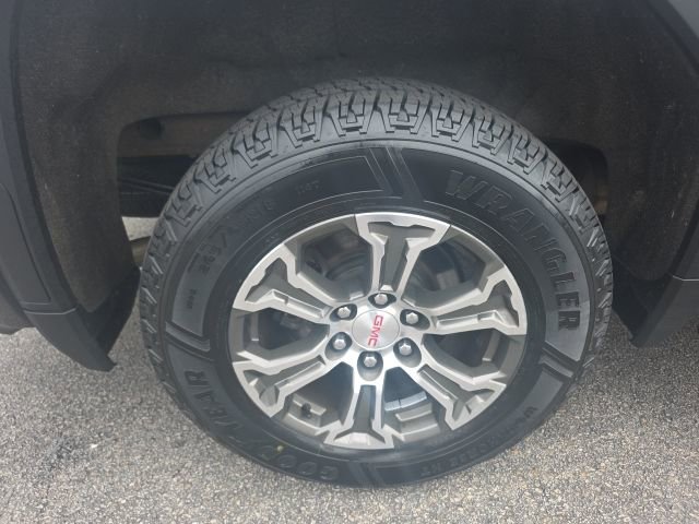 Used 2020 GMC Sierra 1500 SLE w/ SLE Value Package image 8