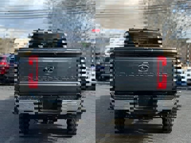 Used 2024 Ford F250 Lariat AWD/4WD image 5