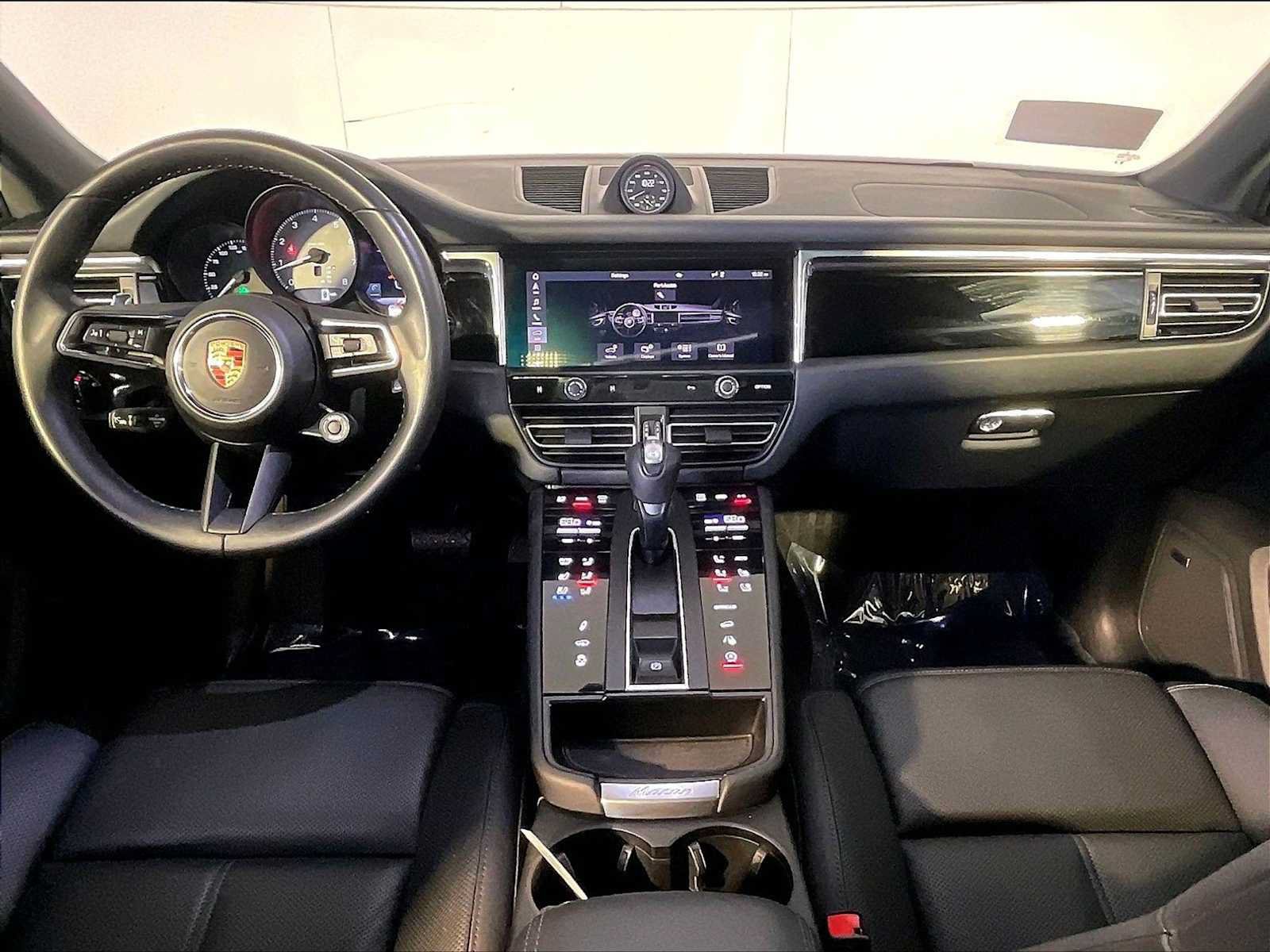 Certified 2023 Porsche Macan S AWD/4WD image 14