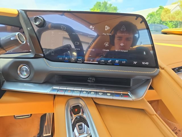 New 2026 Chevrolet Corvette Stingray Premium Conv w/ Battery Protection Package RWD image 17