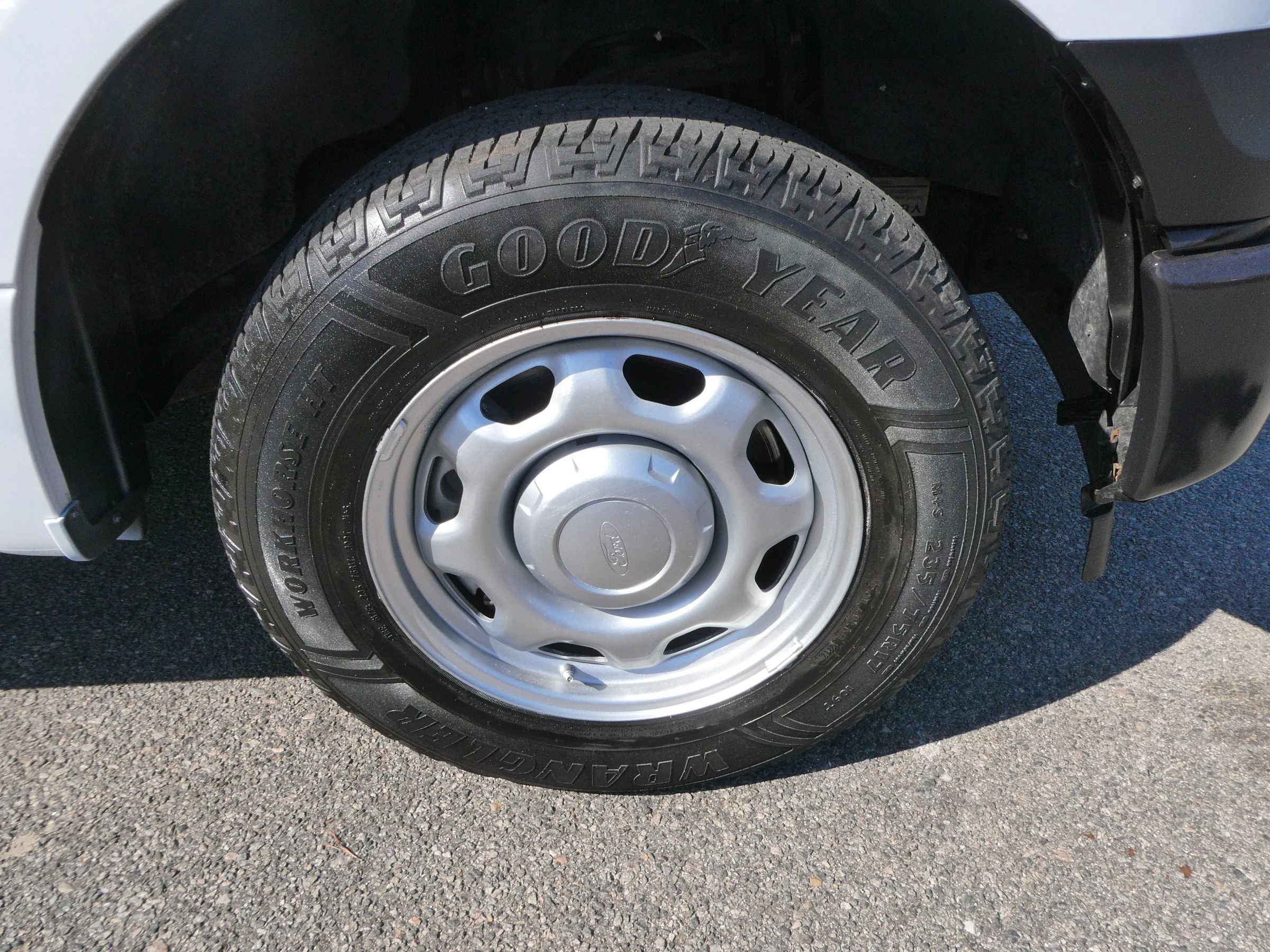 Used 2017 Ford F150 XL RWD image 22