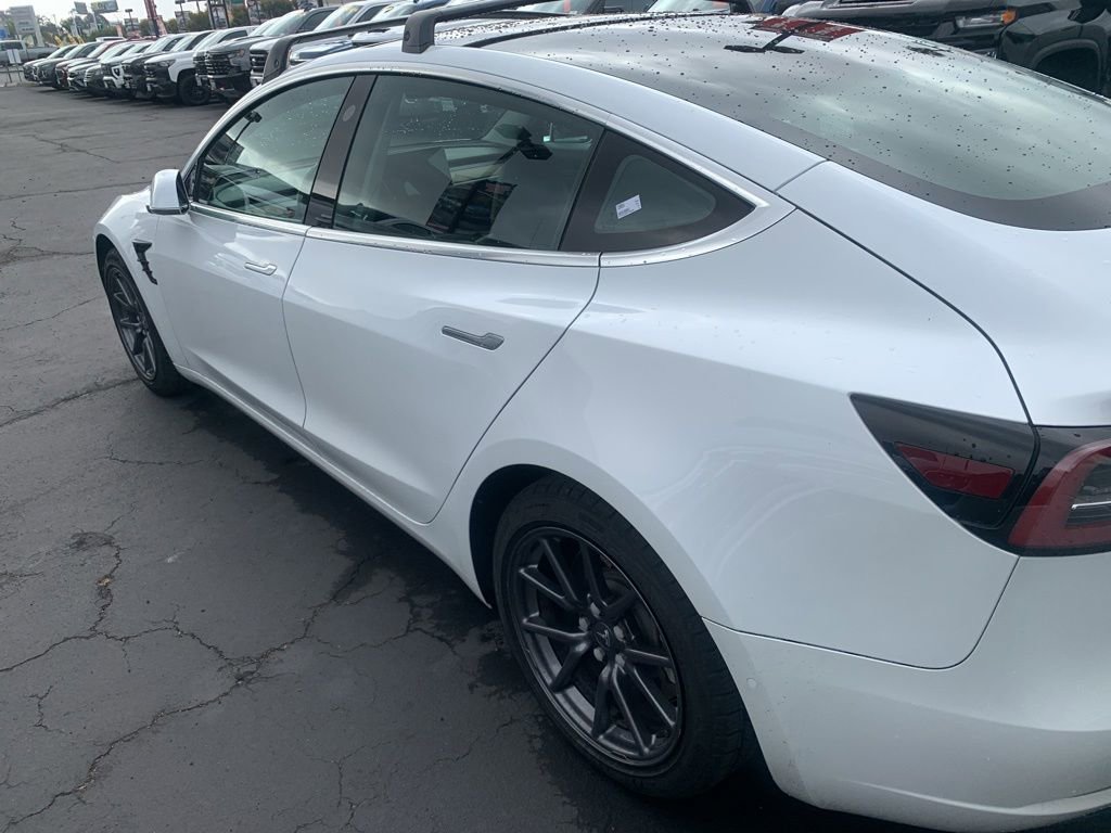 Used 2020 Tesla Model 3 Standard Range Plus RWD image 11