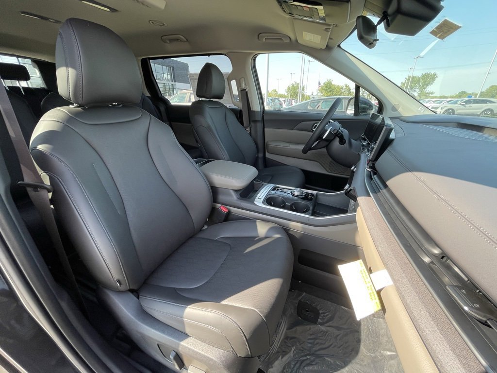 New 2026 Kia Carnival EX image 30