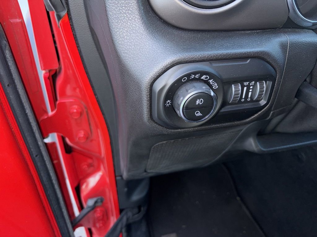 Used 2020 Jeep Gladiator Sport w/ Quick Order Package 24S AWD/4WD image 23
