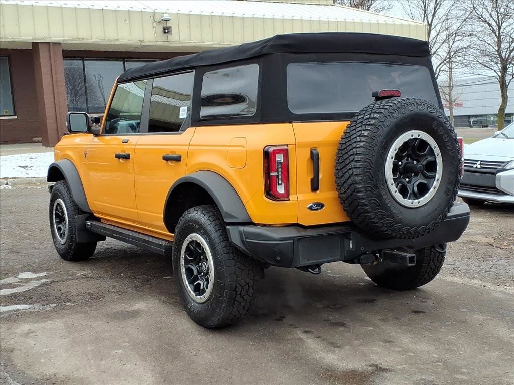 Used 2021 Ford Bronco Badlands image 3