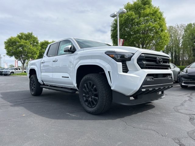 New 2026 Toyota Tacoma SR5 AWD/4WD image 3