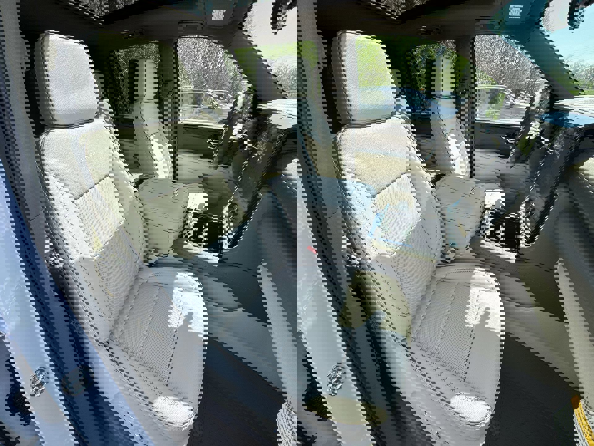 New 2026 GMC Yukon XL Denali w/ Denali Reserve Package AWD/4WD image 27