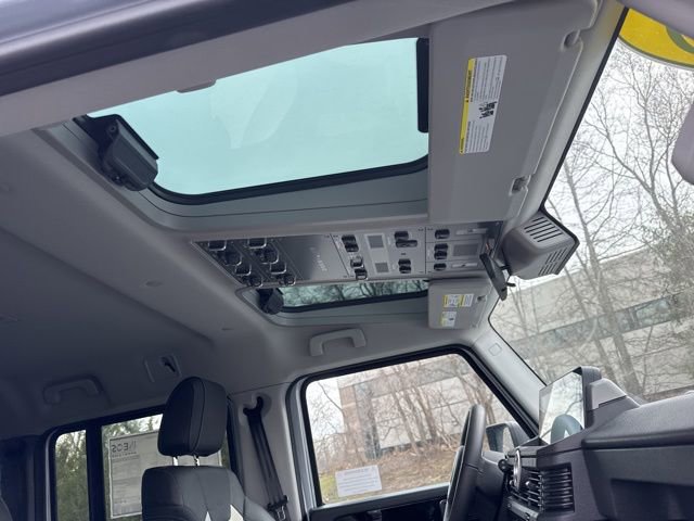 Used 2025 INEOS Grenadier image 34