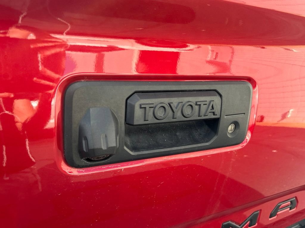 Used 2023 Toyota Tacoma TRD Off-Road AWD/4WD image 30