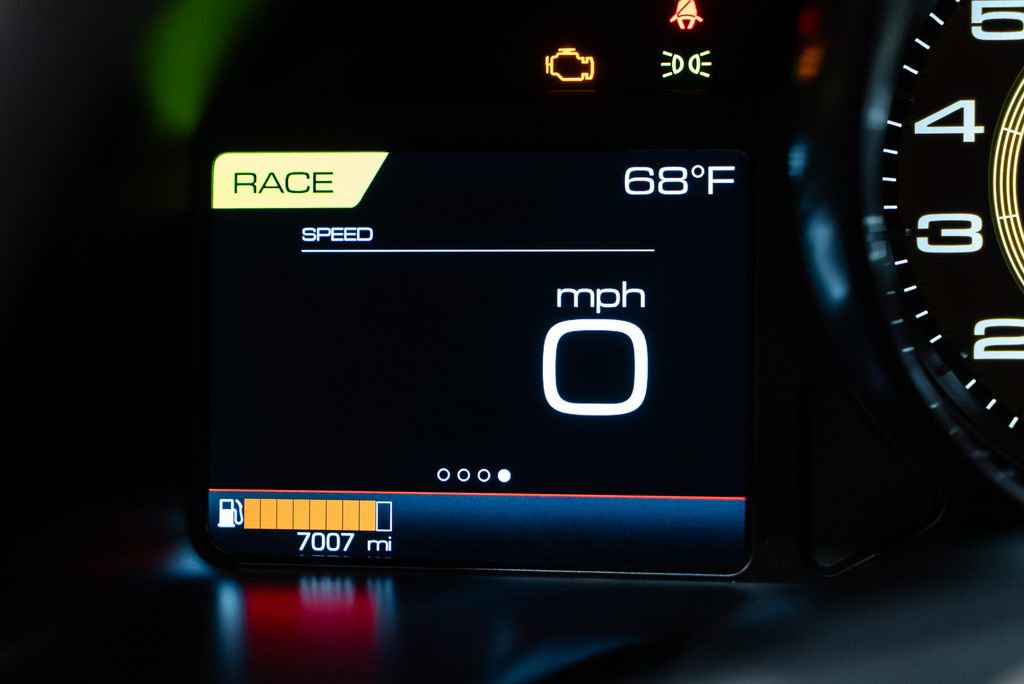 Used 2020 Ferrari 812 Superfast RWD image 34
