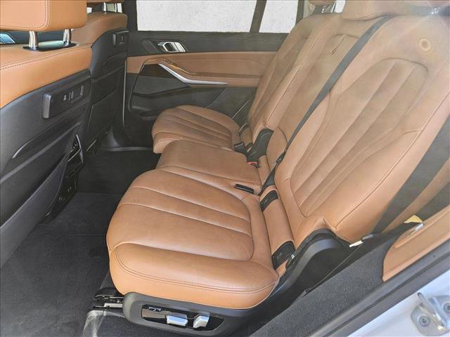 Used 2021 BMW X7 xDrive40i w/ Executive Package AWD/4WD image 20