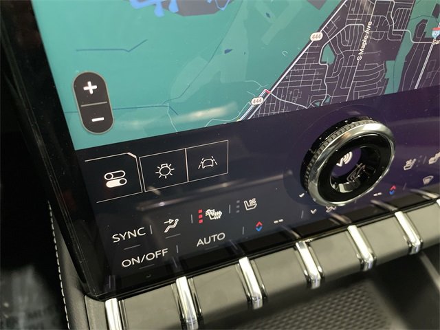 New 2026 GMC Terrain Denali w/ LPO, Floor Liner Package image 32