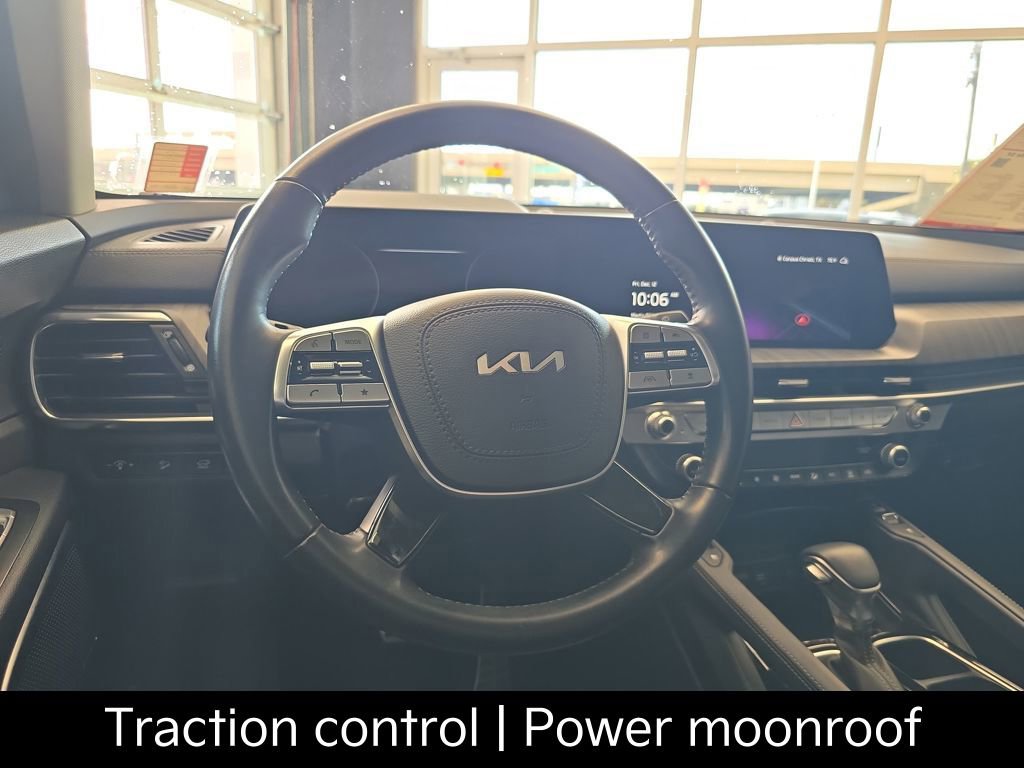 Used 2023 Kia Telluride SX image 16
