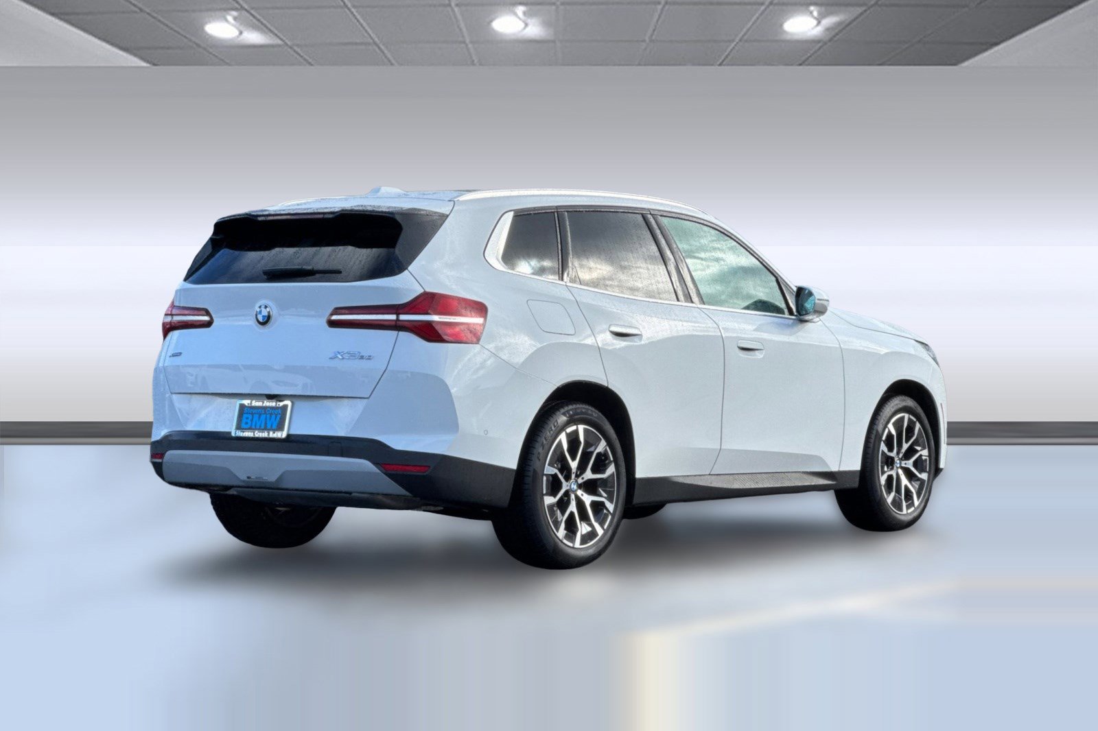 Used 2025 BMW X3 xDrive30i w/ Convenience Package image 8