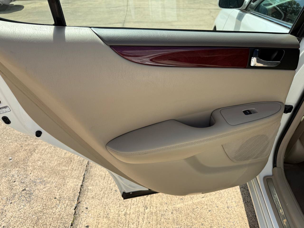 Used 2003 Lexus ES 330 FWD image 21