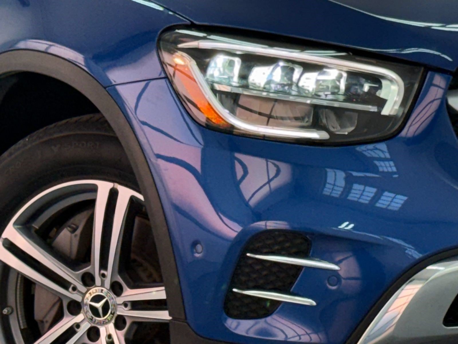 Used 2022 Mercedes-Benz GLC 300 image 10