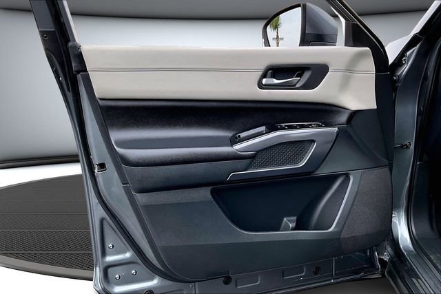 Used 2024 Nissan Pathfinder SL image 20