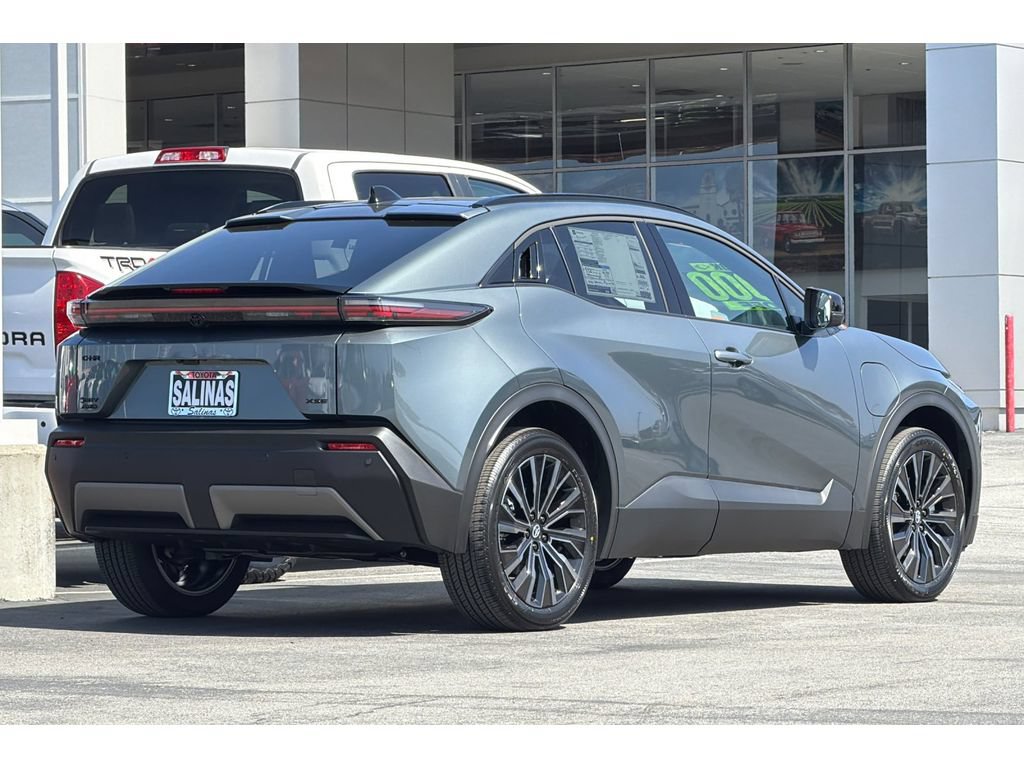 New 2026 Toyota C-HR AWD/4WD image 3