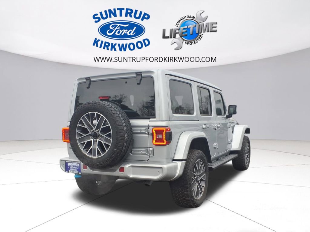 Used 2024 Jeep Wrangler High Altitude image 3