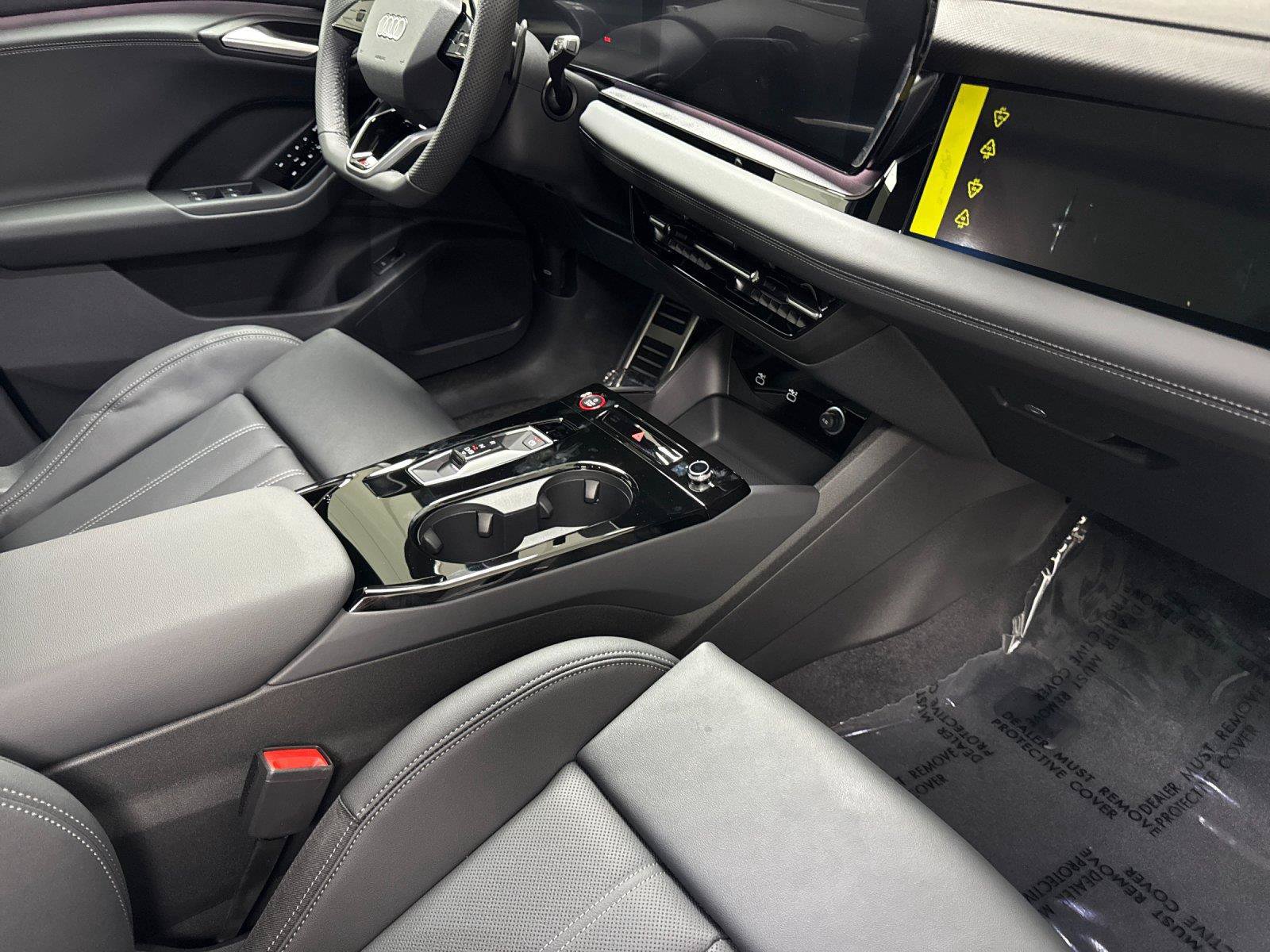 New 2027 Audi SQ6 e-tron Premium Plus AWD/4WD image 15