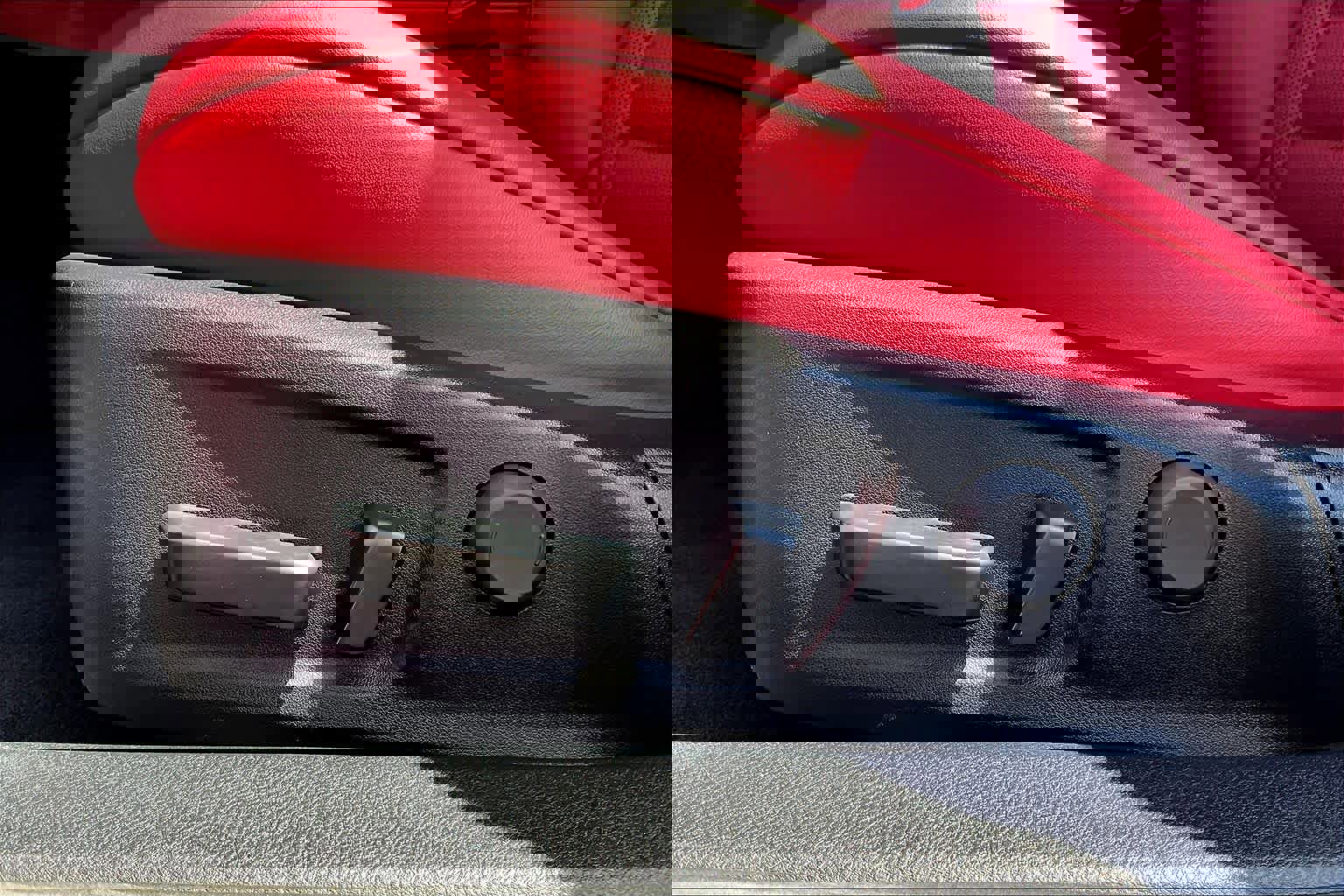 Certified 2025 Lexus IS 350 F Sport w/ Accessory Package image 32