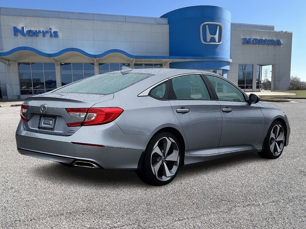 Used 2020 Honda Accord Touring image 4