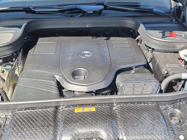 New 2027 Mercedes-Benz GLS 450 4MATIC image 16