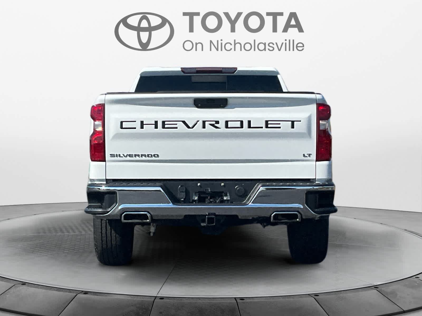 Used 2020 Chevrolet Silverado 1500 LT w/ All-Star Edition AWD/4WD image 4