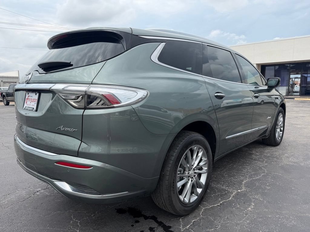 Used 2023 Buick Enclave Avenir w/ Avenir Technology Package FWD image 6
