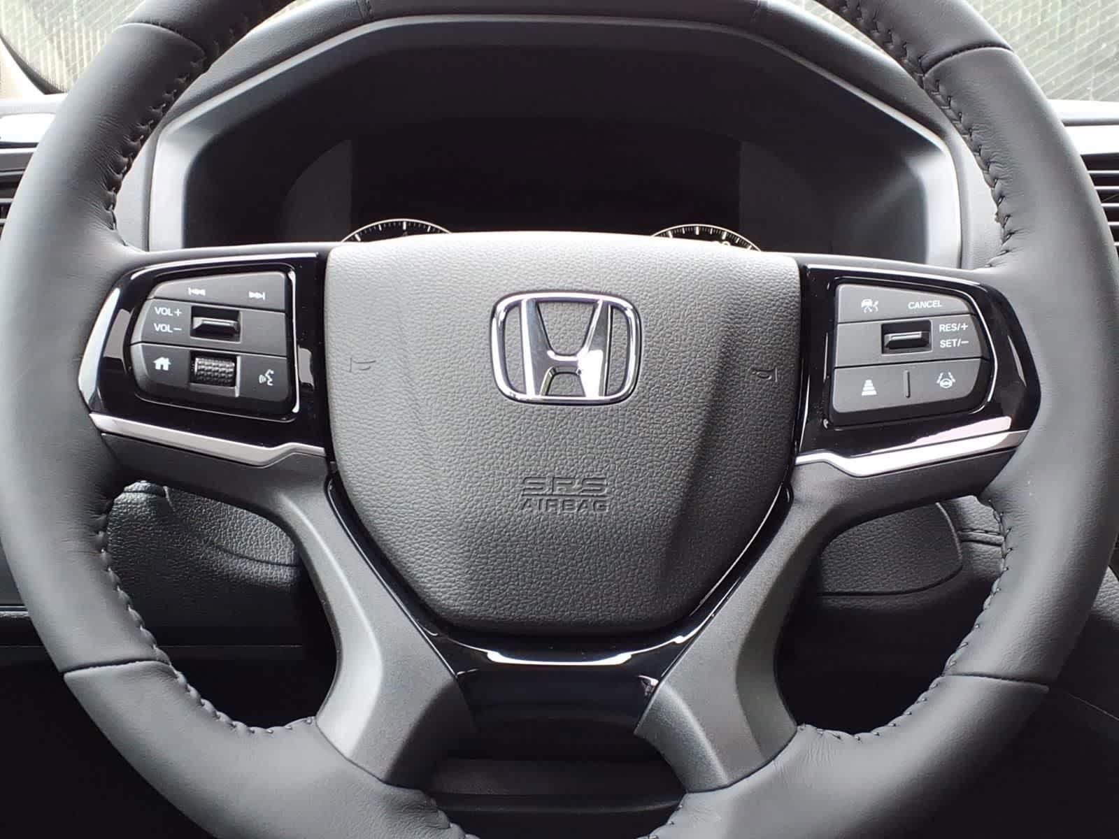 New 2026 Honda Odyssey Touring image 14