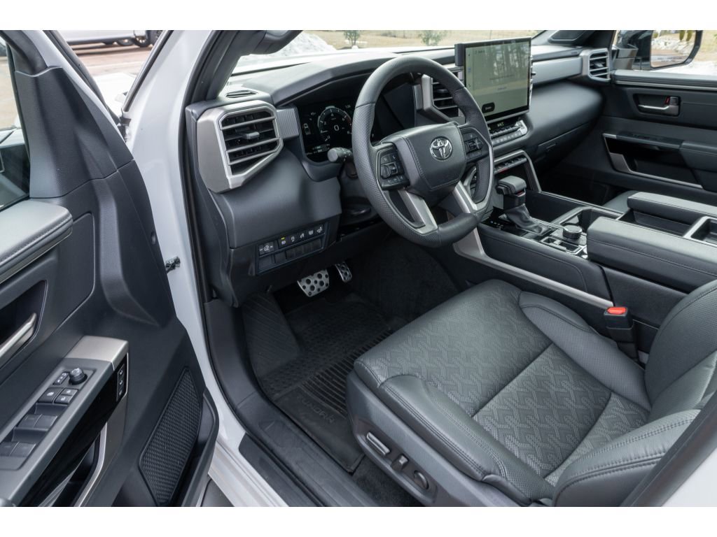 Used 2025 Toyota Tundra Limited image 10