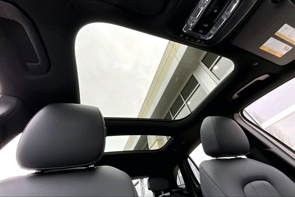 Certified 2023 Mercedes-Benz GLA 250 4MATIC image 17