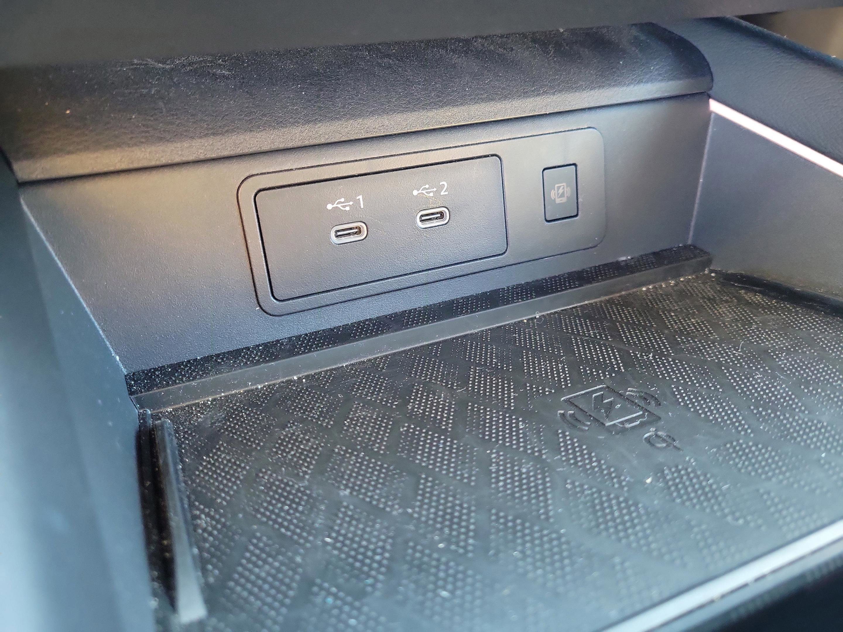 Certified 2025 Nissan Murano Platinum w/ Cargo Package image 28