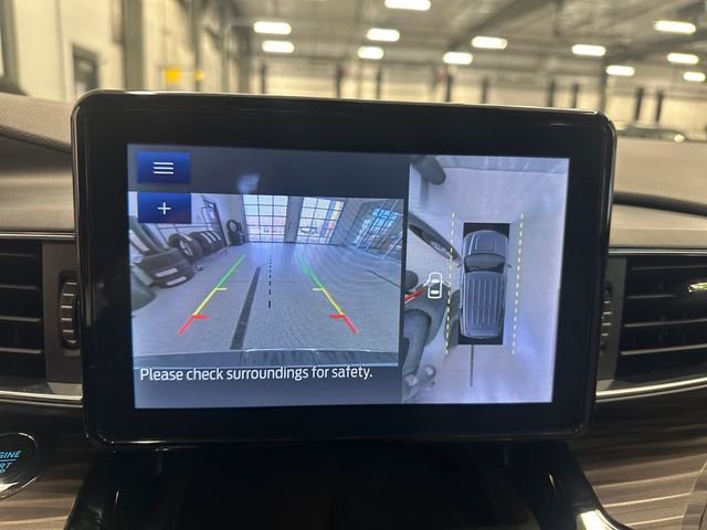 Used 2023 Ford Explorer Limited image 30