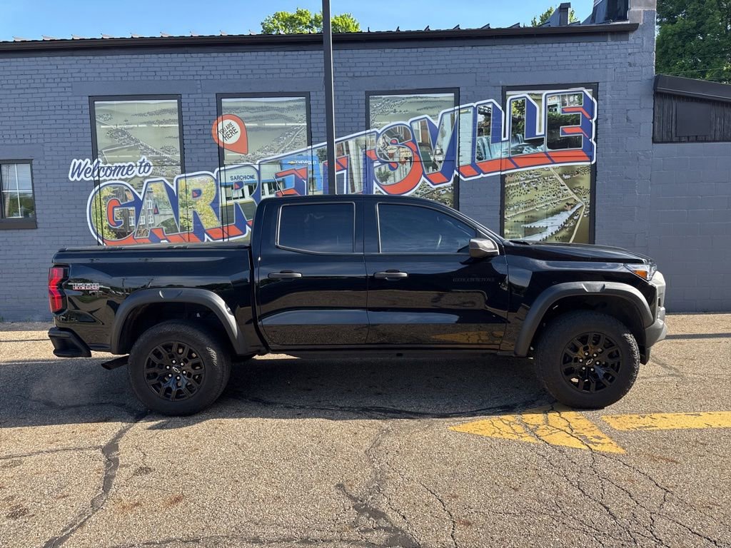 Used 2025 Chevrolet Colorado Trail Boss AWD/4WD image 22