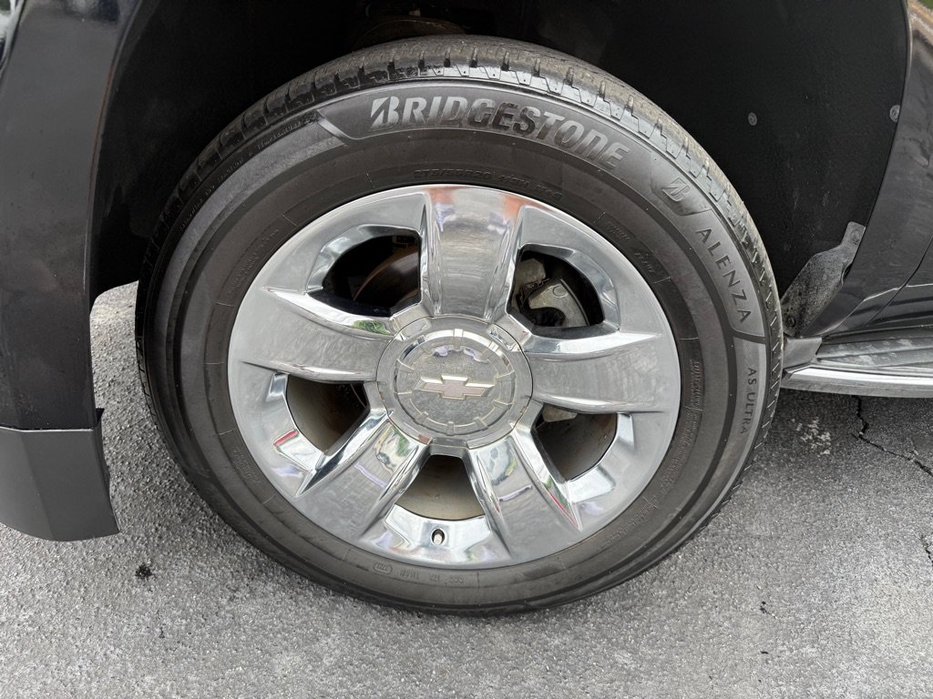 Used 2015 Chevrolet Tahoe LTZ AWD/4WD image 26