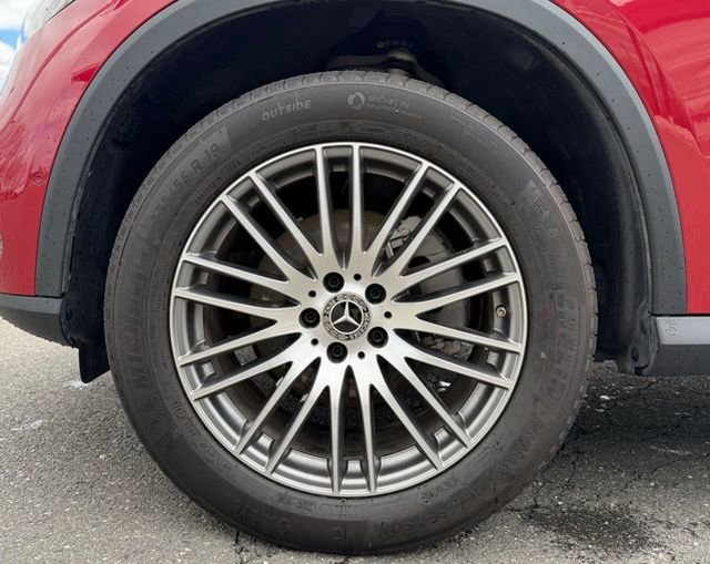 Certified 2024 Mercedes-Benz GLC 300 4MATIC image 11