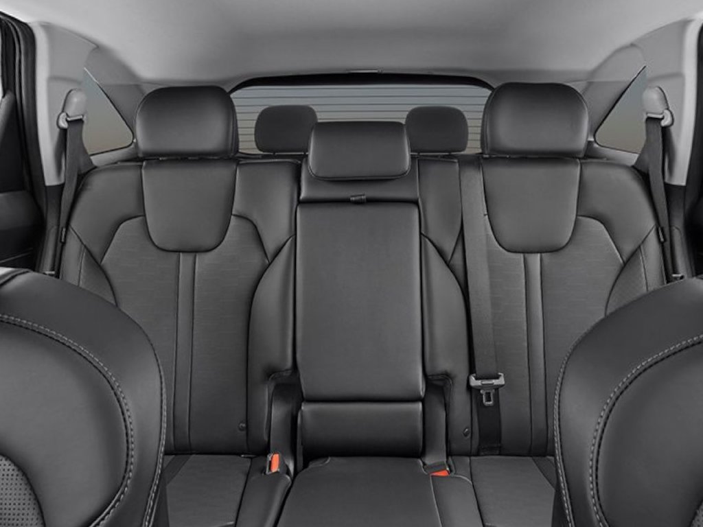 New 2026 Kia Sorento S w/ S Panoramic Sunroof Package FWD image 17