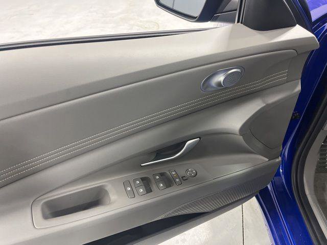 New 2026 Hyundai Elantra Sport w/ Cargo Package image 6
