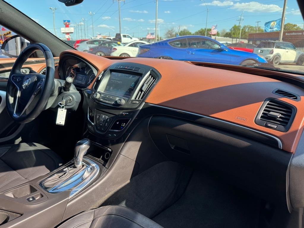 Used 2016 Buick Regal Sport Touring FWD image 12
