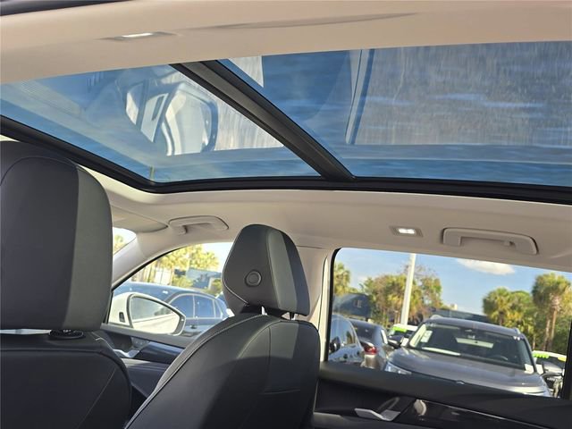 New 2026 Volkswagen Tiguan SE image 21