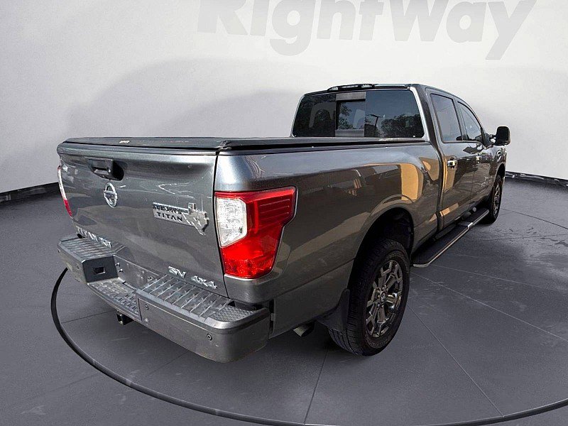 Used 2018 Nissan Titan SV w/ SV Convenience Package AWD/4WD image 5